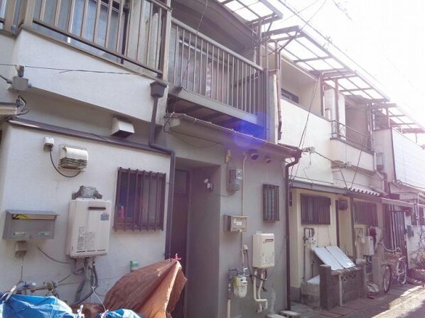 池浦町1丁目貸家の物件外観写真